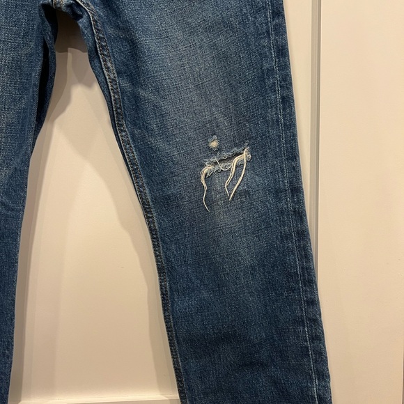 Abercrombie & Fitch Blue Skinny Jeans with Distressed Details - Picture 6 of 16